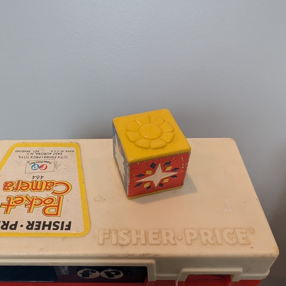 Fisher-Price Red and White Toy Camera - Picture 7 of 8